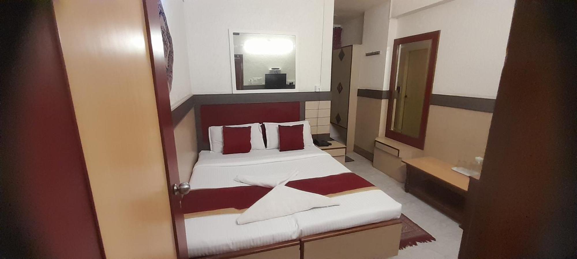 Hotel Lalbagh Gardenia Bangalore Extérieur photo