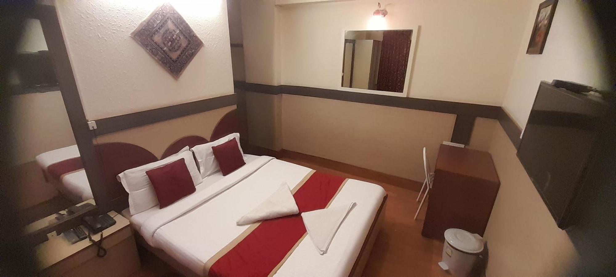 Hotel Lalbagh Gardenia Bangalore Extérieur photo